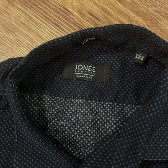 Jones New York Button Down - Picture 2 of 2
